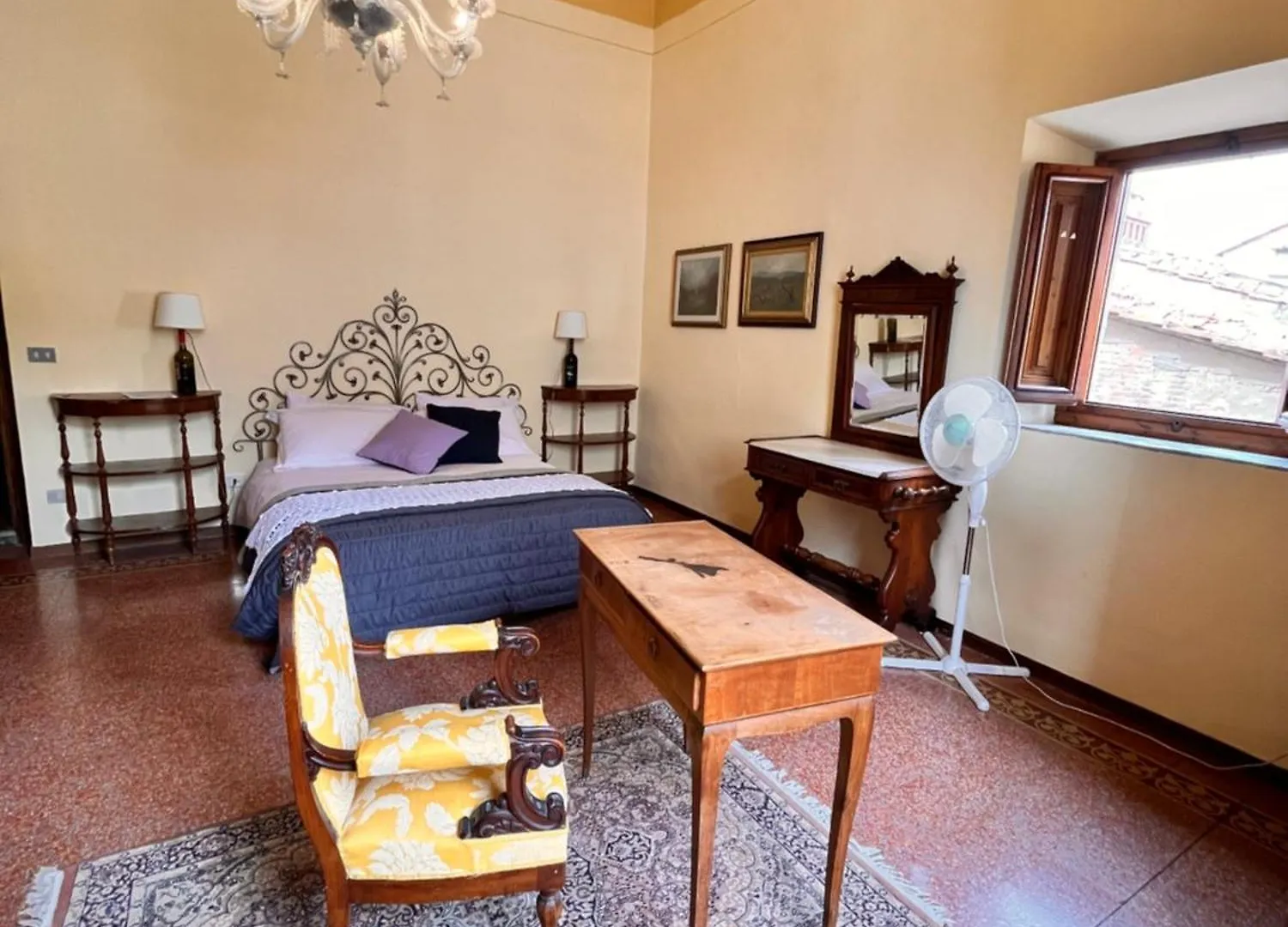 Al Palazzo Del Capitano - Dimora Storica Bed & Breakfast Pistoia