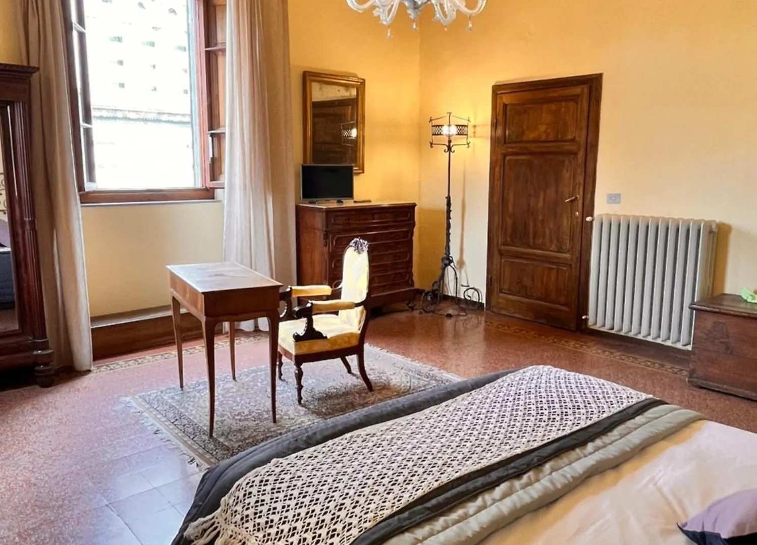 Al Palazzo Del Capitano - Dimora Storica Bed & Breakfast Pistoia